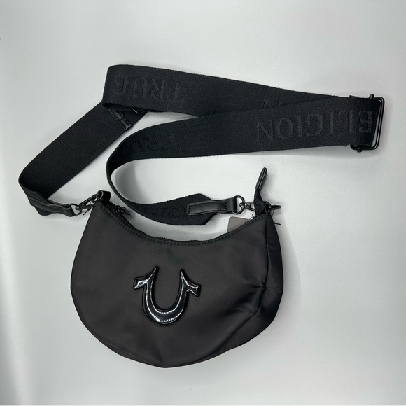True Religion Horseshoe Shoulder Crossbody Strap Bag Black - Picture 1 of 14